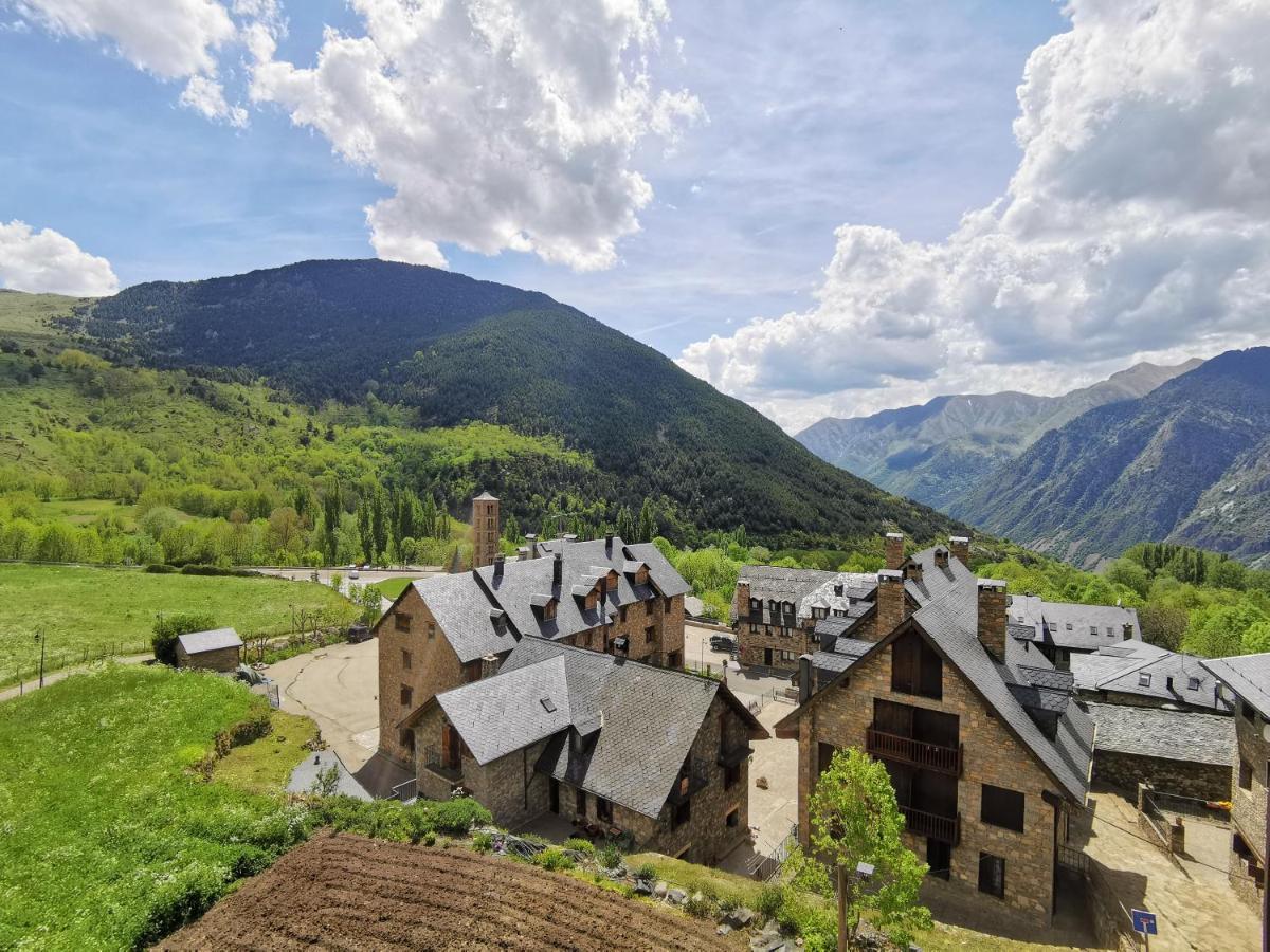 Duplex Con Terraza Y Vistas Panoramicas En Tauell Apartment Luaran gambar