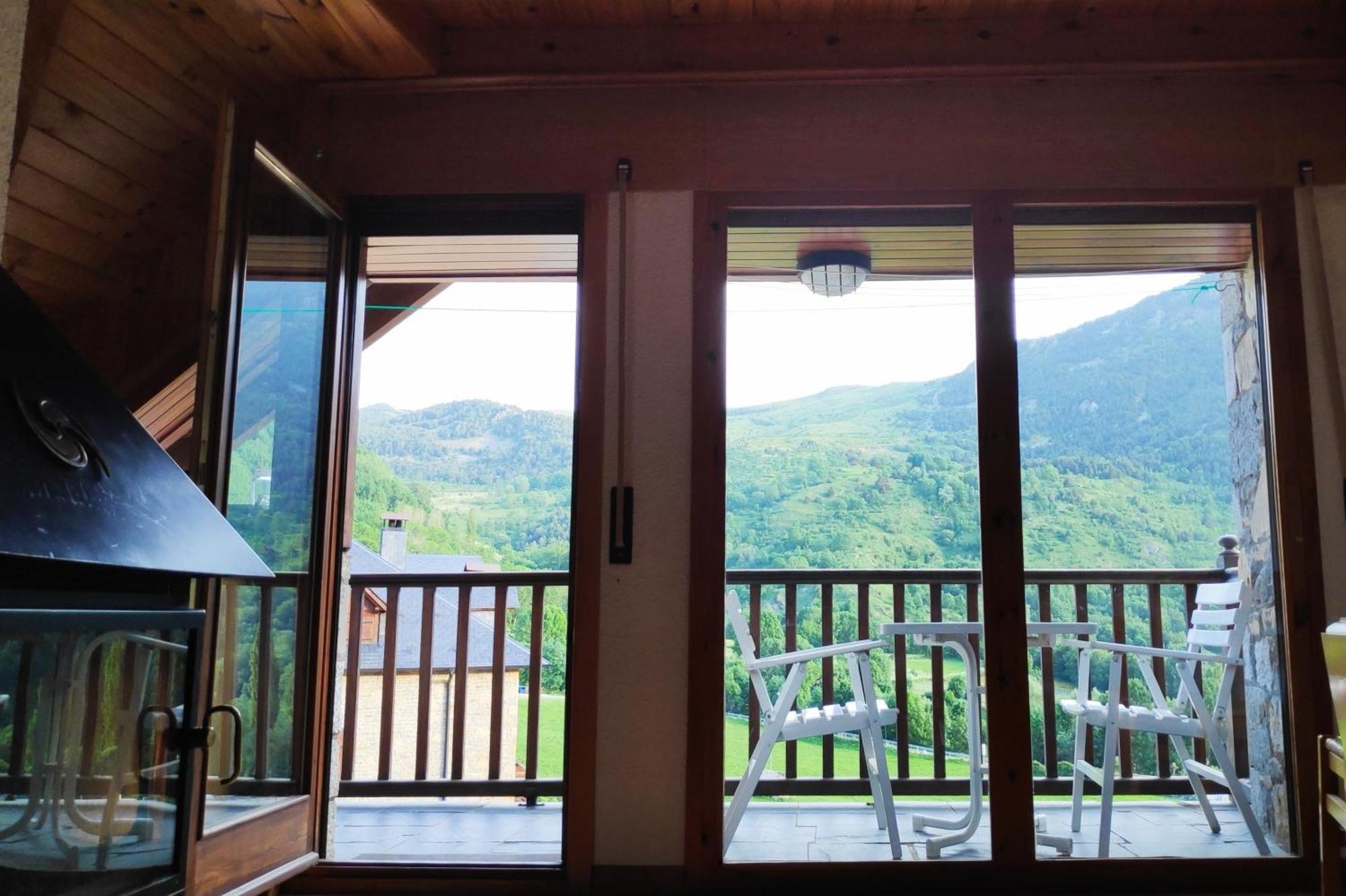 Duplex Con Terraza Y Vistas Panoramicas En Tauell Apartment Luaran gambar