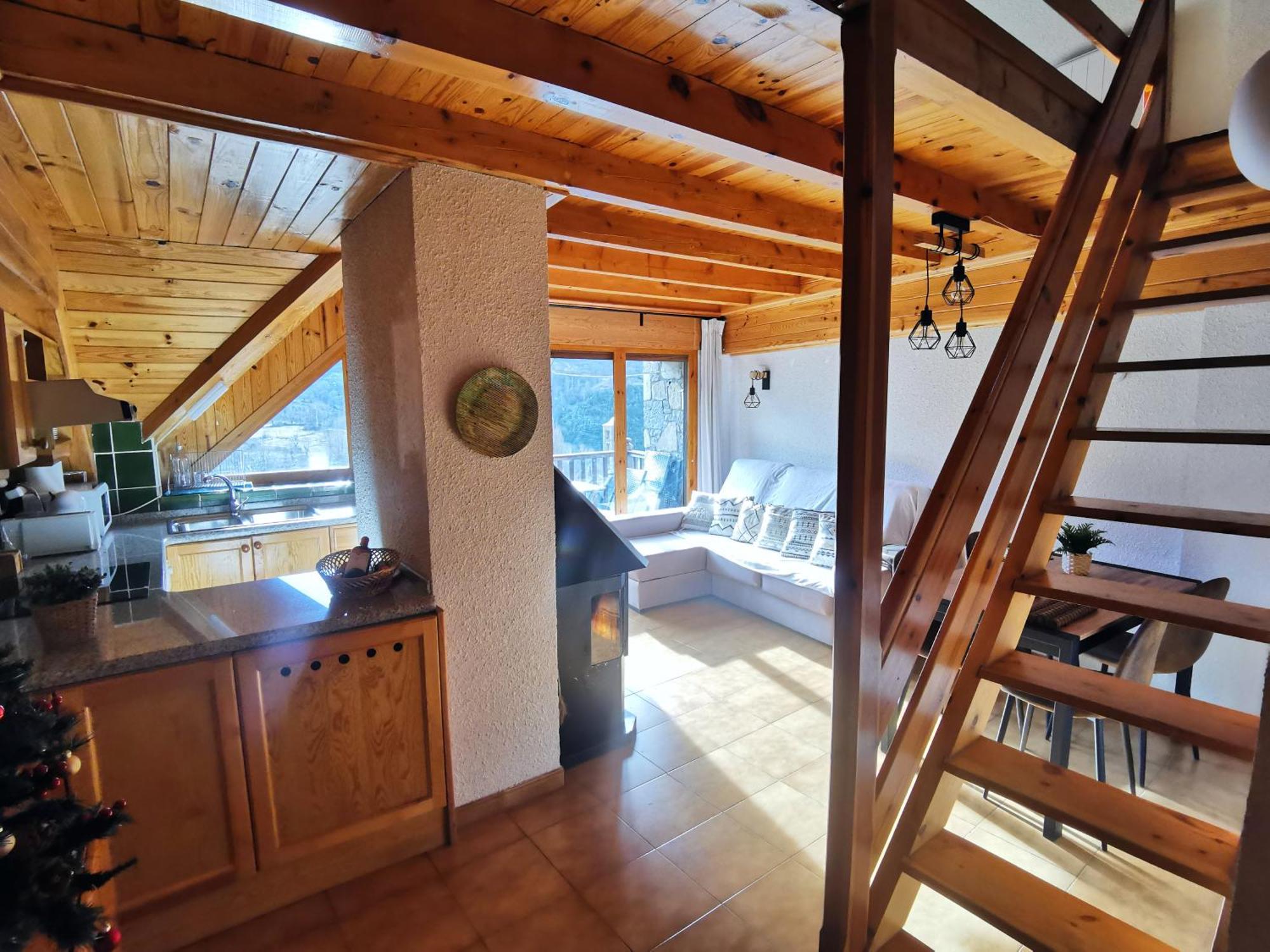 Duplex Con Terraza Y Vistas Panoramicas En Tauell Apartment Luaran gambar
